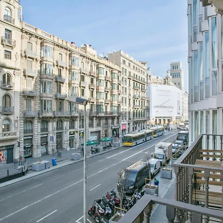 Anton's Downtown Apartment