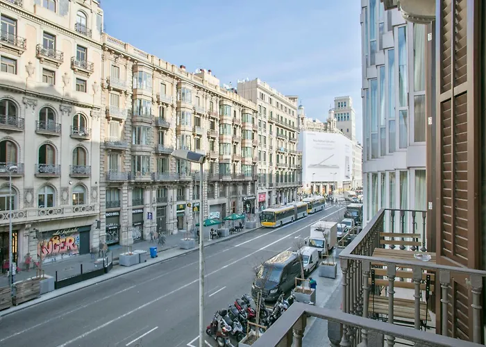 Anton's Downtown Apartman